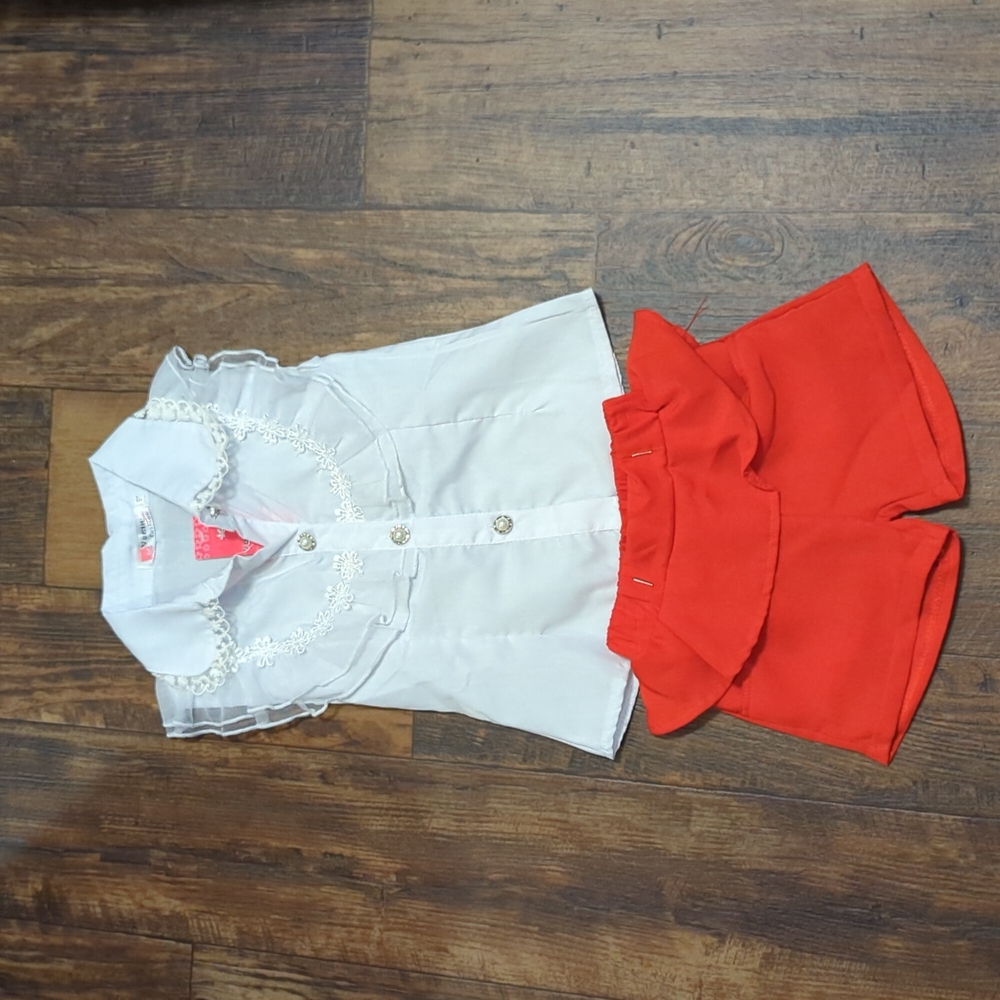 NWT - short set kids 3T